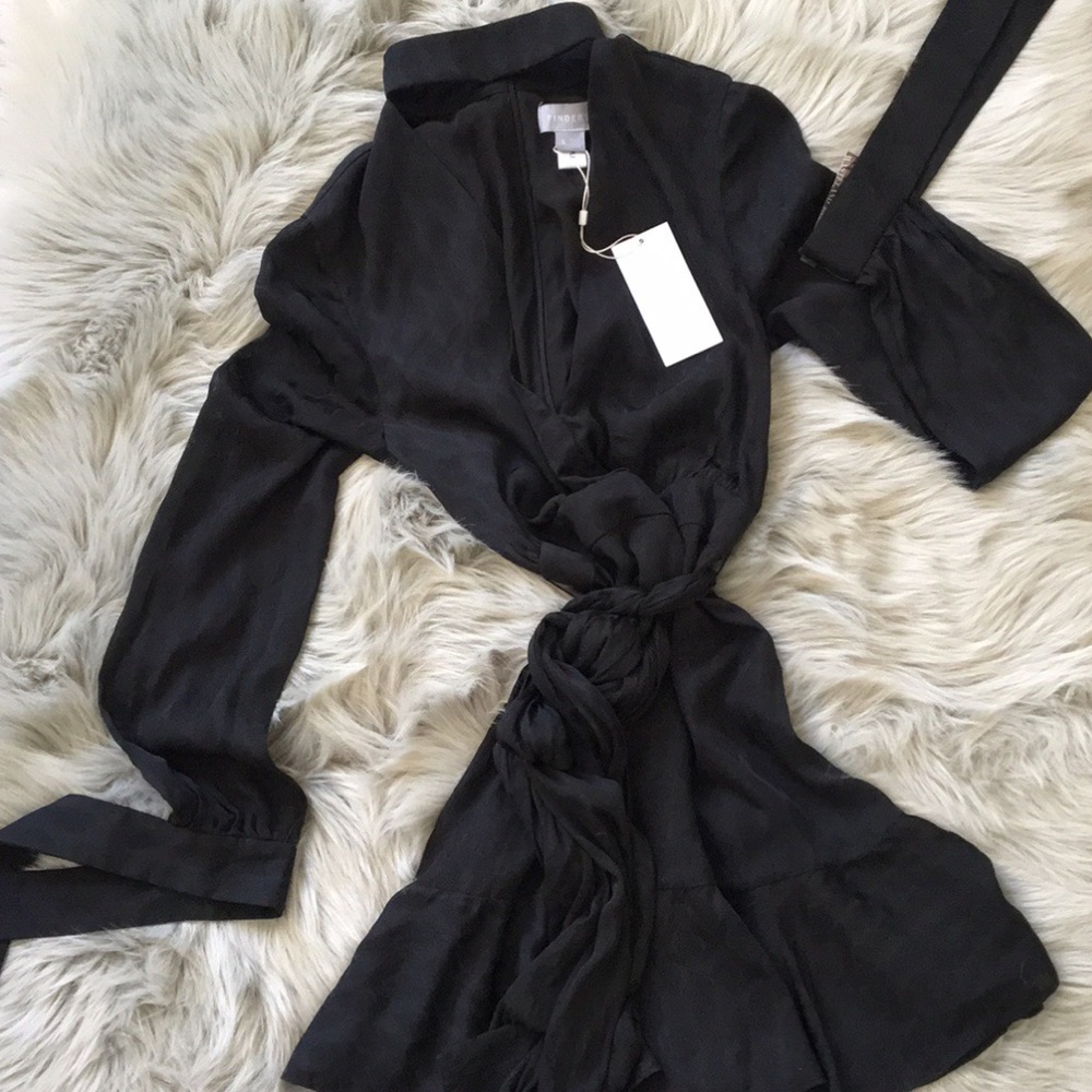 Finders Keepers Black Dress - Picture 5 of 6